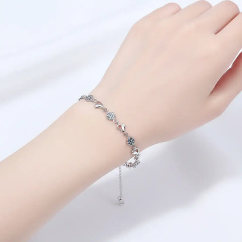 Charmy Heart Bracelet