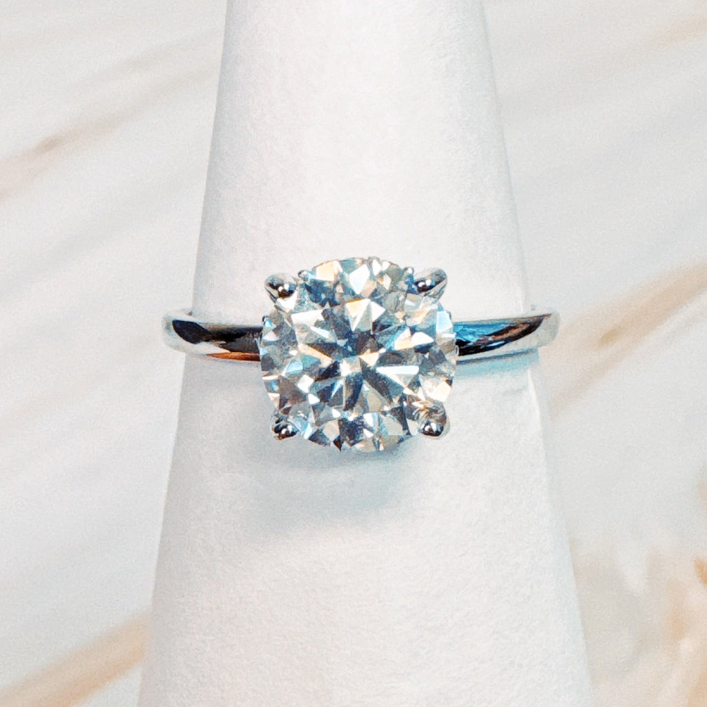 Moissanite Radiance – White Gold Plated Sterling Silver 2CT Ring