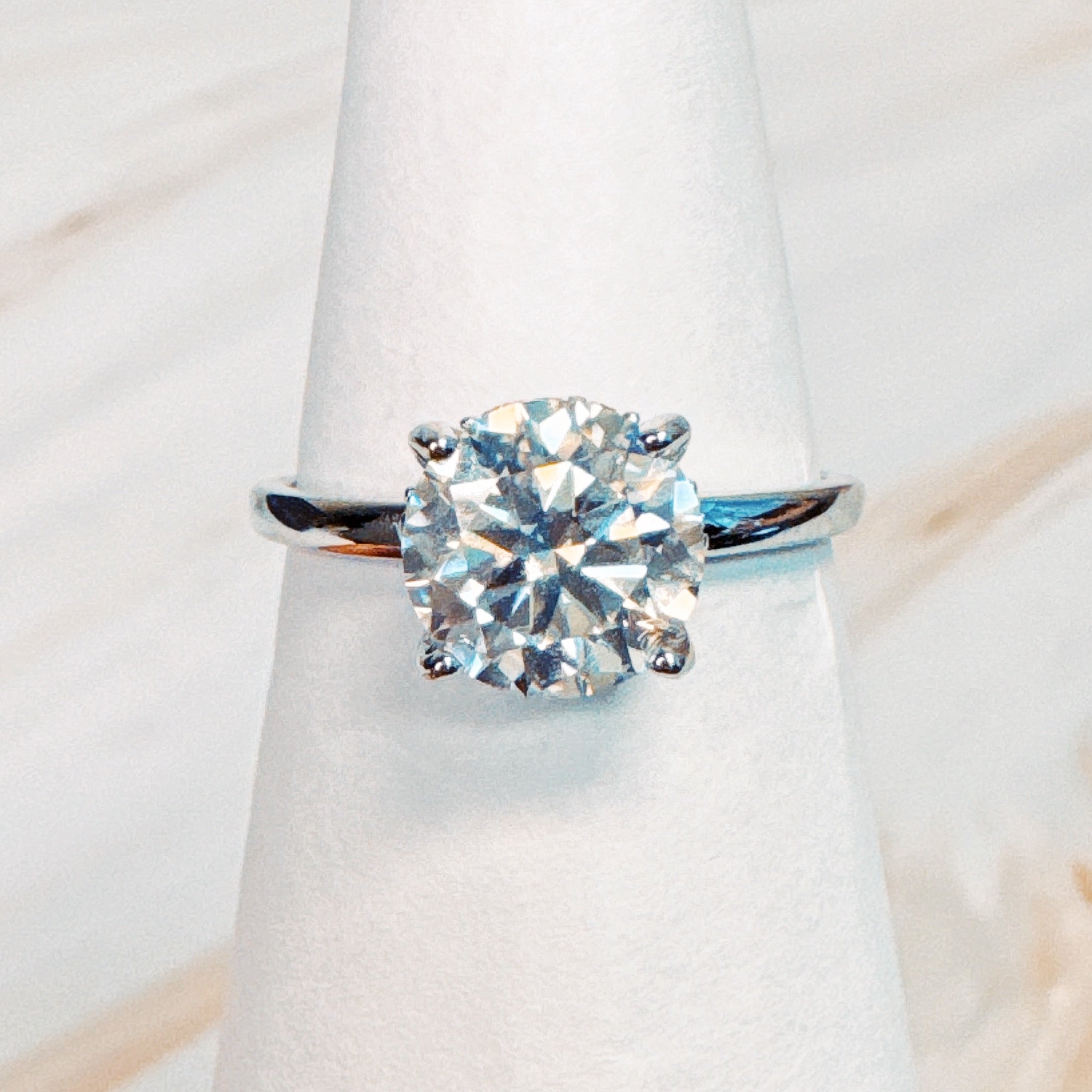 Moissanite Radiance – White Gold Plated Sterling Silver 2CT Ring