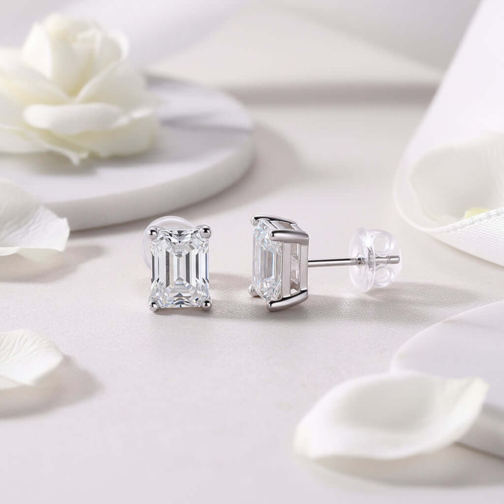 Moissanite Diamond Stud Earrings Studs - Set with Mosan Diamond Silver